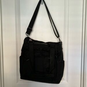 Lug Travel Bag Black